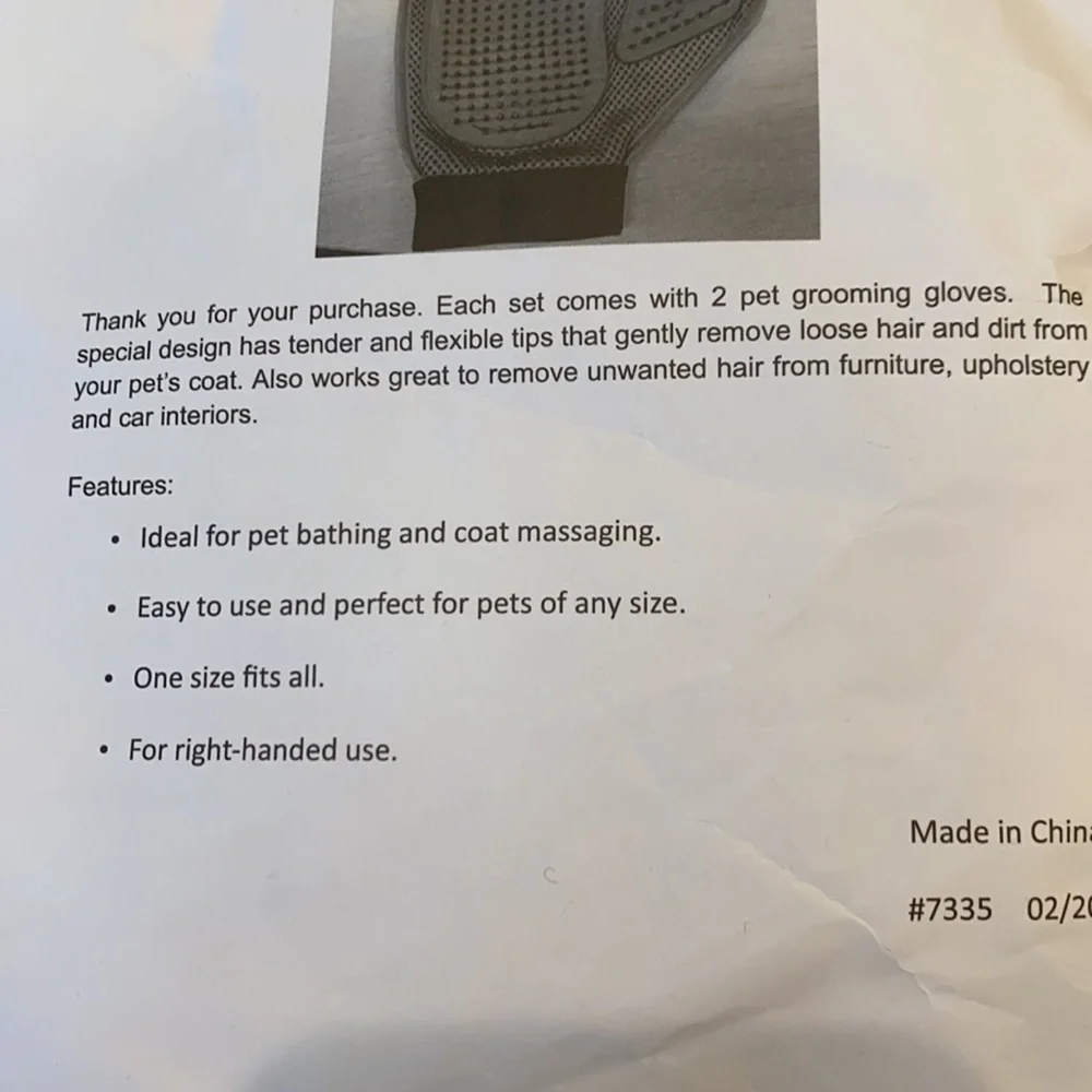 Pet parade hair removing massage pet  grooming Gloves NEW - Picture 2 of 6